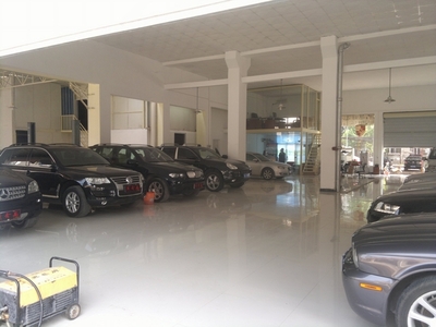 第一車(chē)網(wǎng)武漢奧奔馬舊機(jī)動(dòng)車(chē)經(jīng)紀(jì) 專(zhuān)業(yè)服務(wù)，誠(chéng)信為本，助力二手車(chē)交易無(wú)憂(yōu)